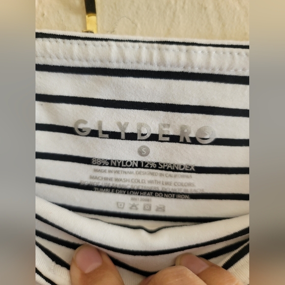 Glyder,‎  Dream Catcher Cropped Leggings, White with Black Stripes, Size Small - Picture 5 of 9